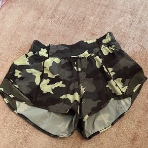 Camouflage hotty hot lululemon shorts